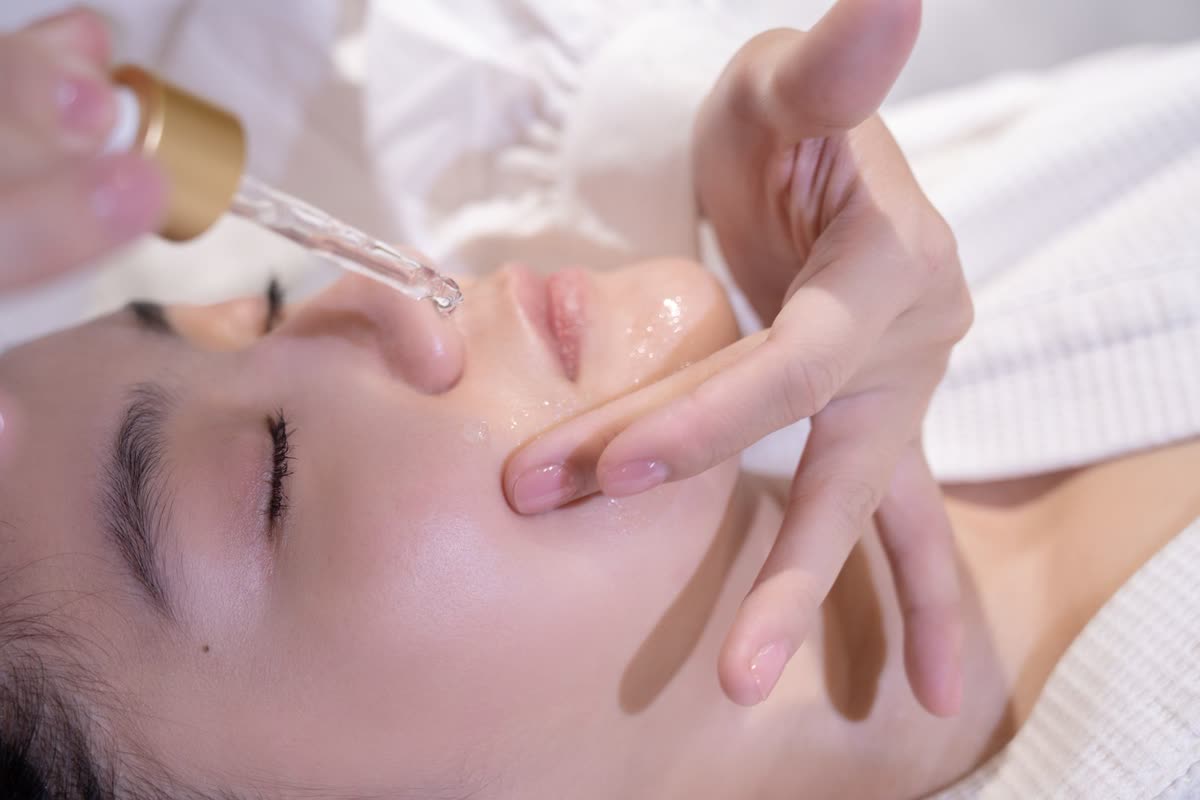 Tratamento facial na Lunive